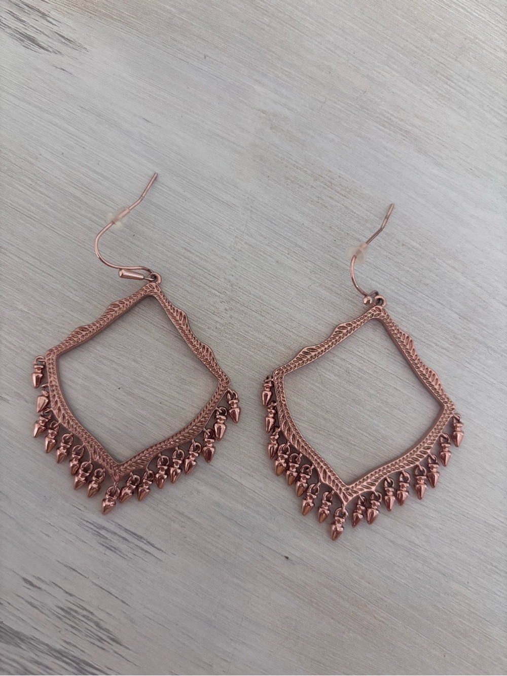 Kendra Scott Lacy Rose Gold Earrings